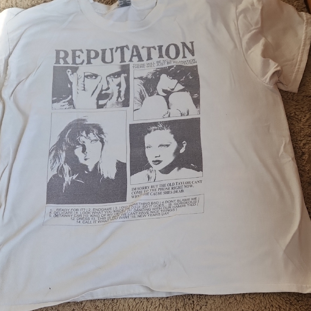 Taylor Swift White Graphic T-Shirt